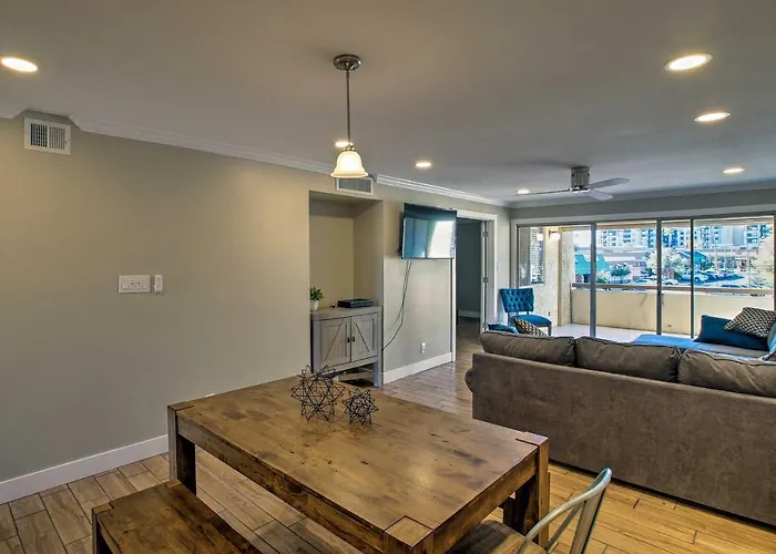 1 Mi To Old Town: Family W/ Pool & Balcony Holiday home *