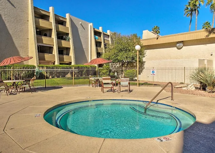 1 Mi To Old Town: Family W/ Pool & Balcony Holiday home